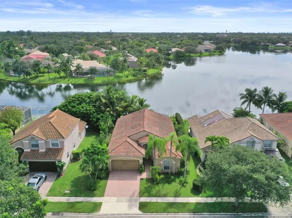 1947 NW 130th Ave, Pembroke Pines, FL 33028