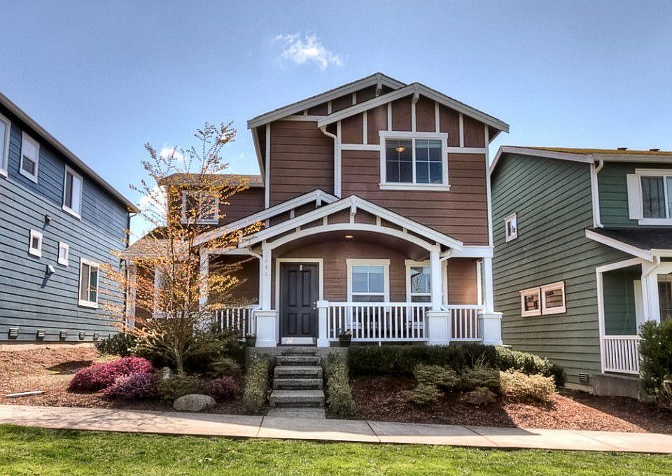 1st image of 2446 NE Iverson Ln