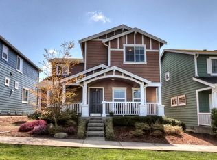 2446 NE Iverson Ln, Issaquah, WA 98029