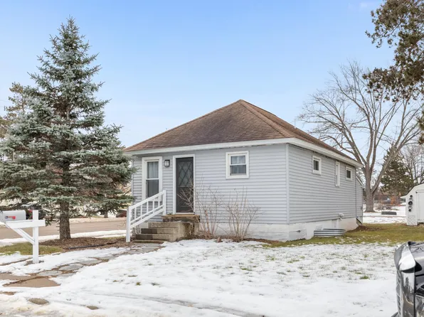 132 2nd St NE, Crosby, MN 56441