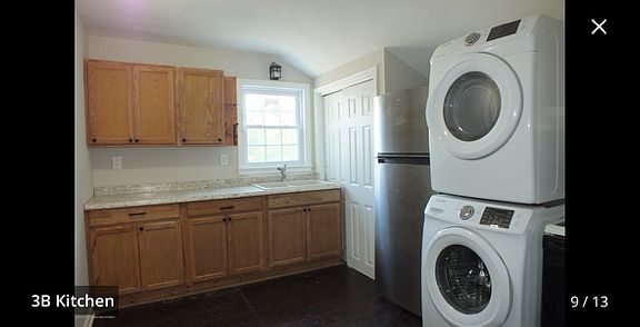3rd image of 609 Higgins Ave Ste 4