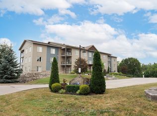 94 Francis St E #105, Kawartha Lakes, ON K0M1N0