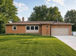 5128 Ri Dora Dr, Quincy, IL 62305