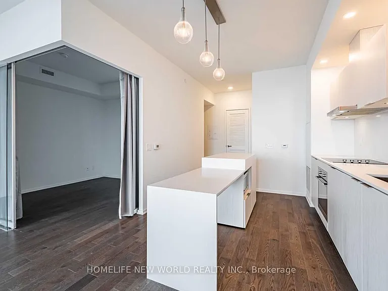 16 Bonnycastle St #1206 — Photo 4