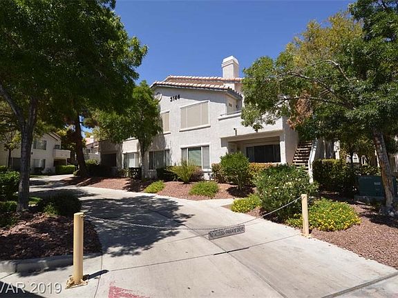 2nd image of 3144 Tarpon Dr Unit 202