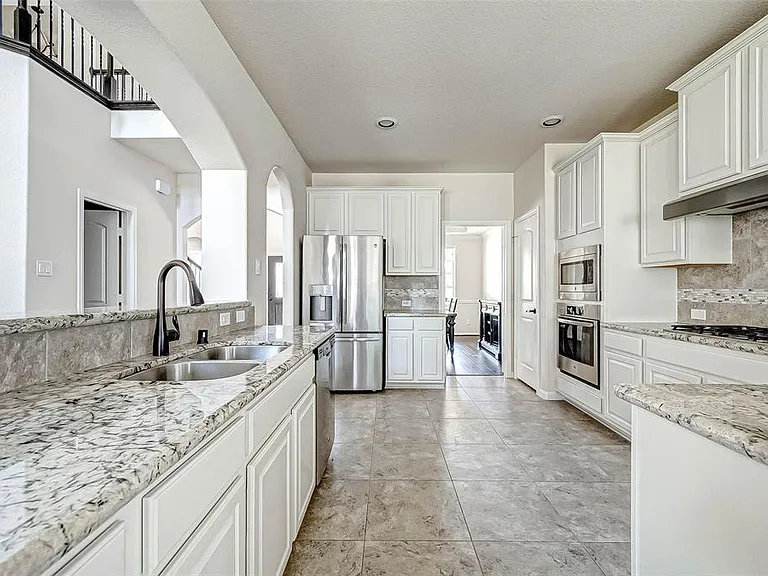 2903 Oakdale Landing Ct — Photo 17