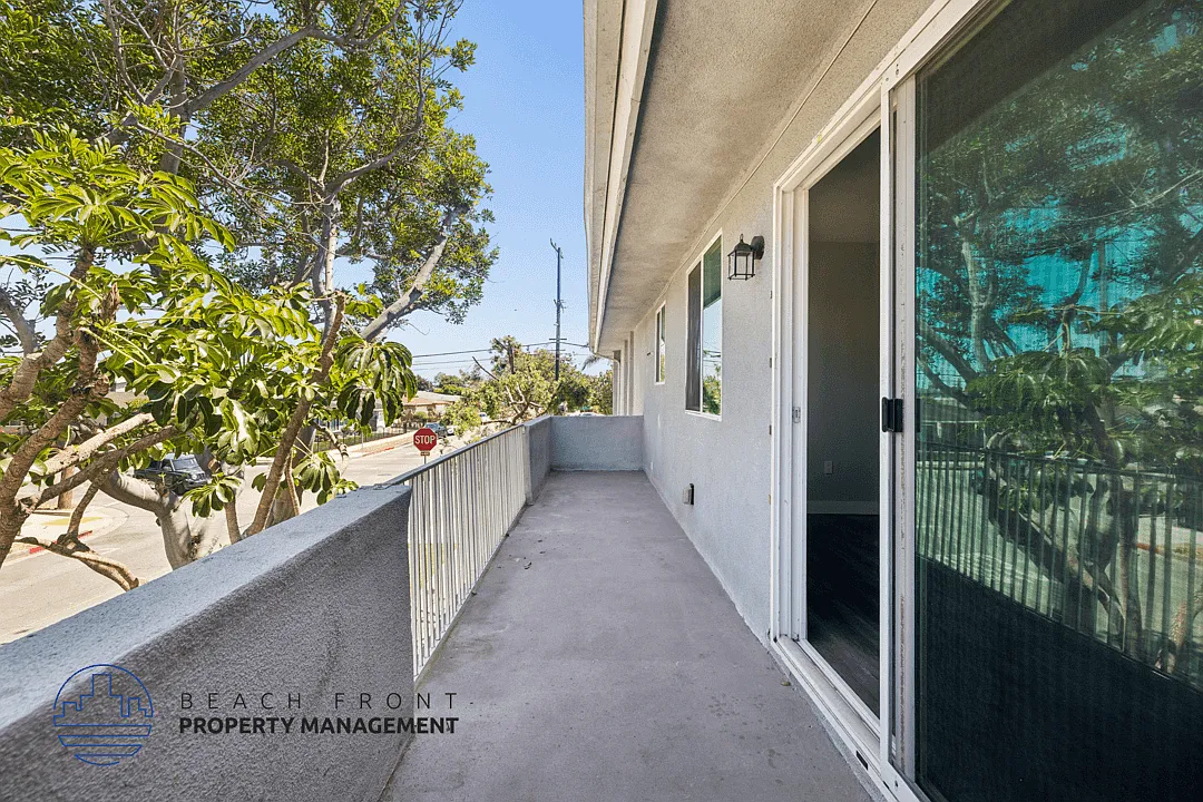 4603 W. 118th St — Photo 3