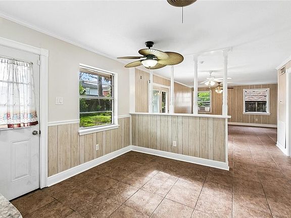 5th image of 2552 Valentine Ct