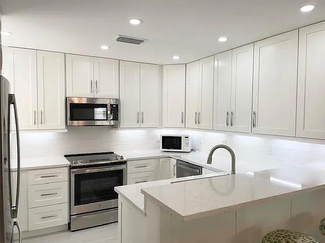 3008 Fairway Dr N — Photo 6