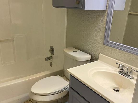 5th image of 4234 SEABROOK DR