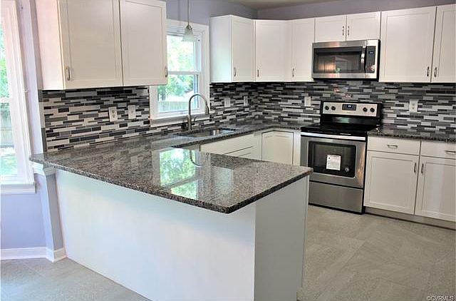 1st image of 10604 Cliffmore Dr