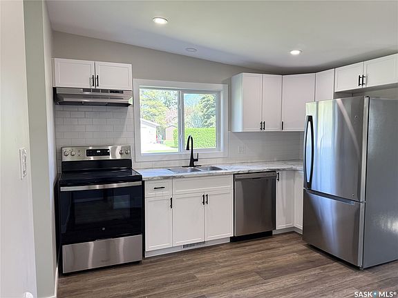 4th image of 212 Garfield Street