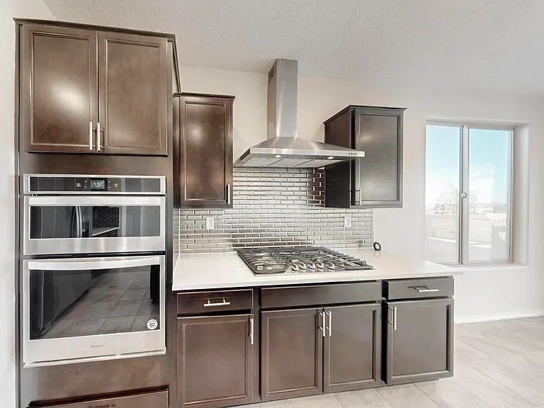 6405 Kings Canyon Cv NE — Photo 35