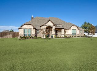 7450 Dillion Cir, Midlothian, TX 76065