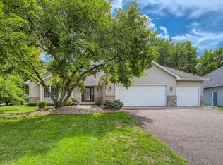 250 Pendryn Hill Bay, Woodbury, MN 55125
