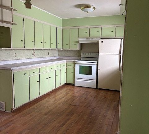5th image of 601 Benton Way