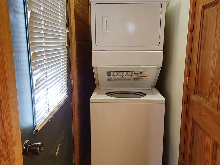 628 Sandy Beach Ct — Photo 4