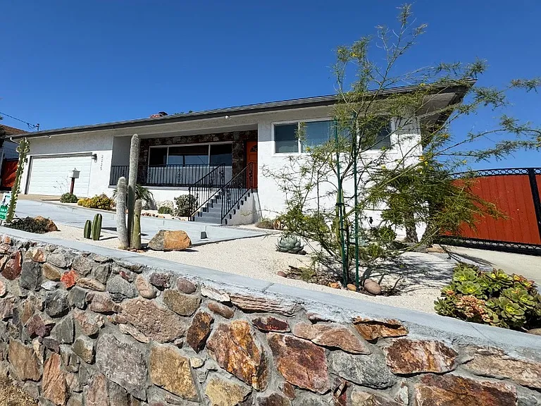 Sea Breeze Dr — Photo 4