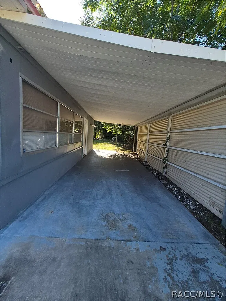 2 bed, 808 sqft, $1,199 — Photo 2