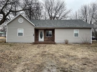 207 S Thompson St, Butler, MO 64730