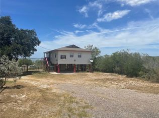 118 E Lake View Trl, Sandia, TX 78383