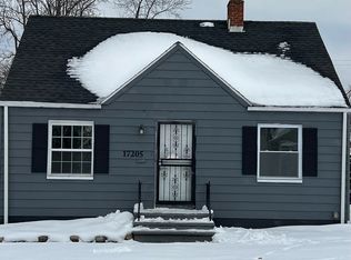 17205 Lotus Dr, Cleveland, OH 44128