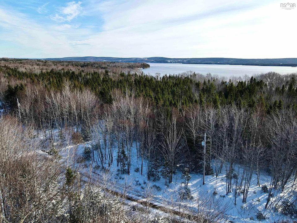 1st image of 15 Old Country Inlet Rd