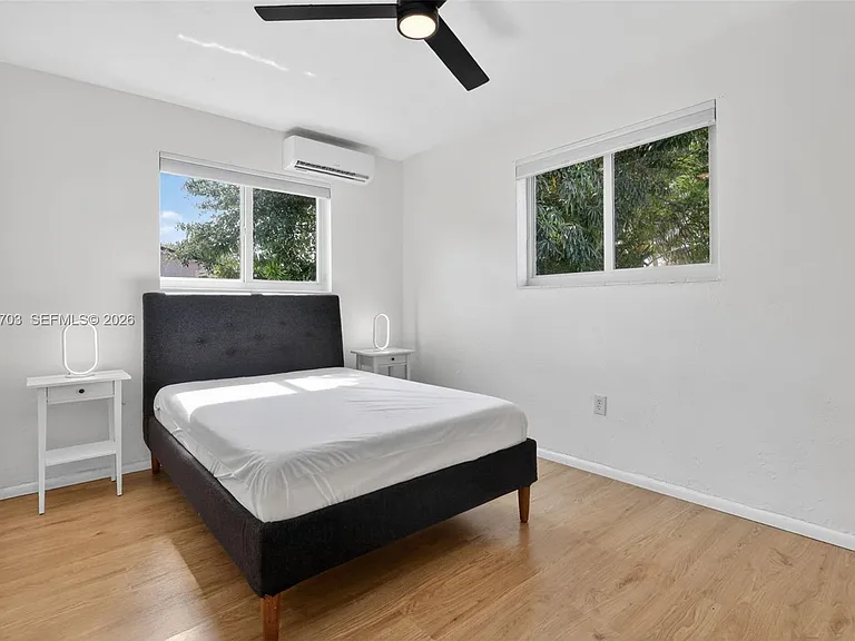 1003 NE 110th St #1003 — Photo 11