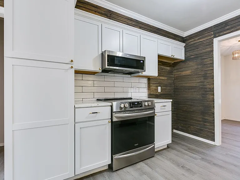 2708 Canyon Creek Dr — Photo 14