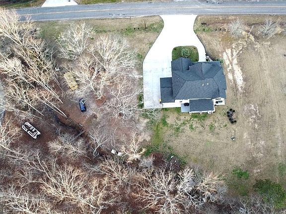 2nd image of 1260 Old Victron School Rd