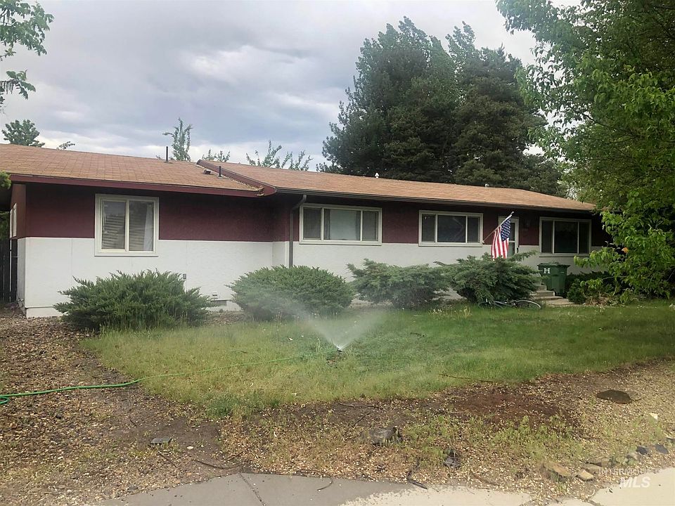 1st image of 1808 N Allen Ave