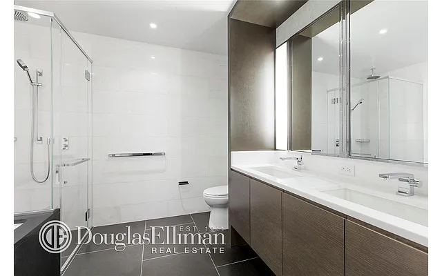 Rented by Douglas Elliman | media 18