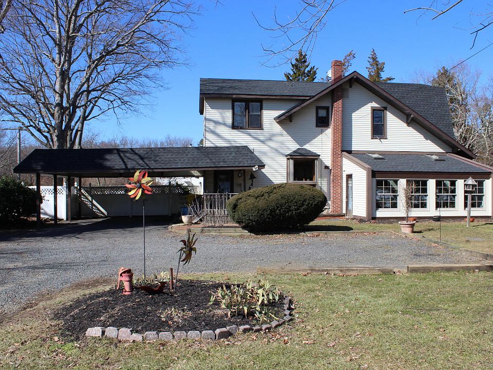 1st image of 560 Cross St