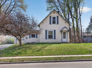 2470 South Ave E, Saint Paul, MN 55109