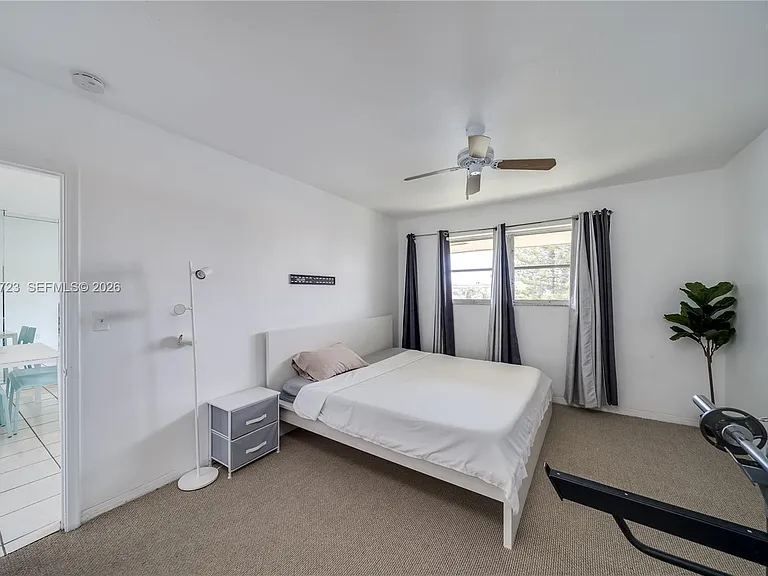 2880 NE 203rd St #34B — Photo 10