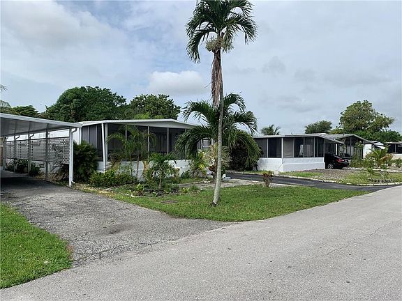 2nd image of 2620 SW 54th Place