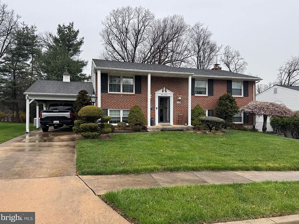 1st image of 304 Townleigh Rd