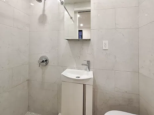 Rented by Brighton Management | media 3