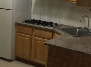 465 62nd St #B, Brooklyn, NY 11220