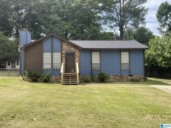 1431 Golden Dr, Bessemer, AL 35023