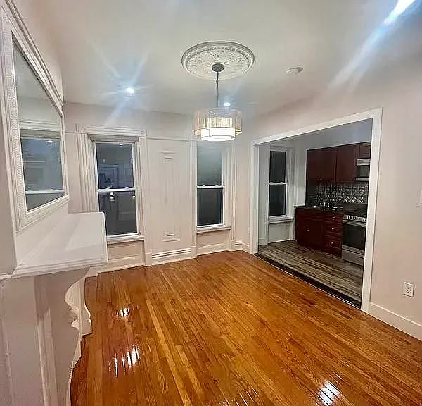 517 Bainbridge St #2 — Photo 7