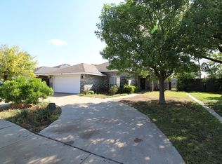 8 Saint Marys Cir, Odessa, TX 79765