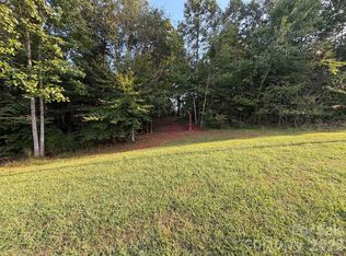 V L Vein Mountain Rd, Nebo, NC 28761