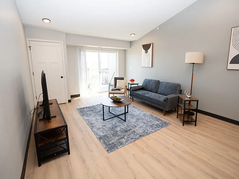 1075 4th St NE #131 — Photo 6