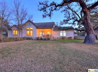 356 Hunters Glen Dr, San Marcos, TX 78666