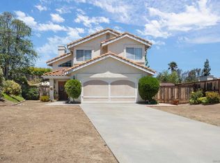2062 Susan Ct, Escondido, CA 92026