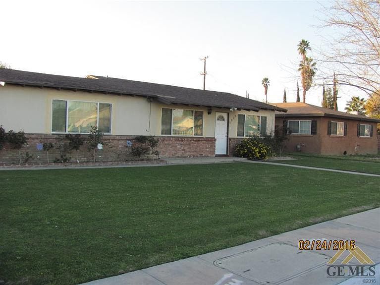 2nd image of 3213 Hughes Ln