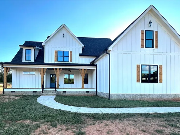 208 Beth Haven Church Rd, Denver, NC 28037
