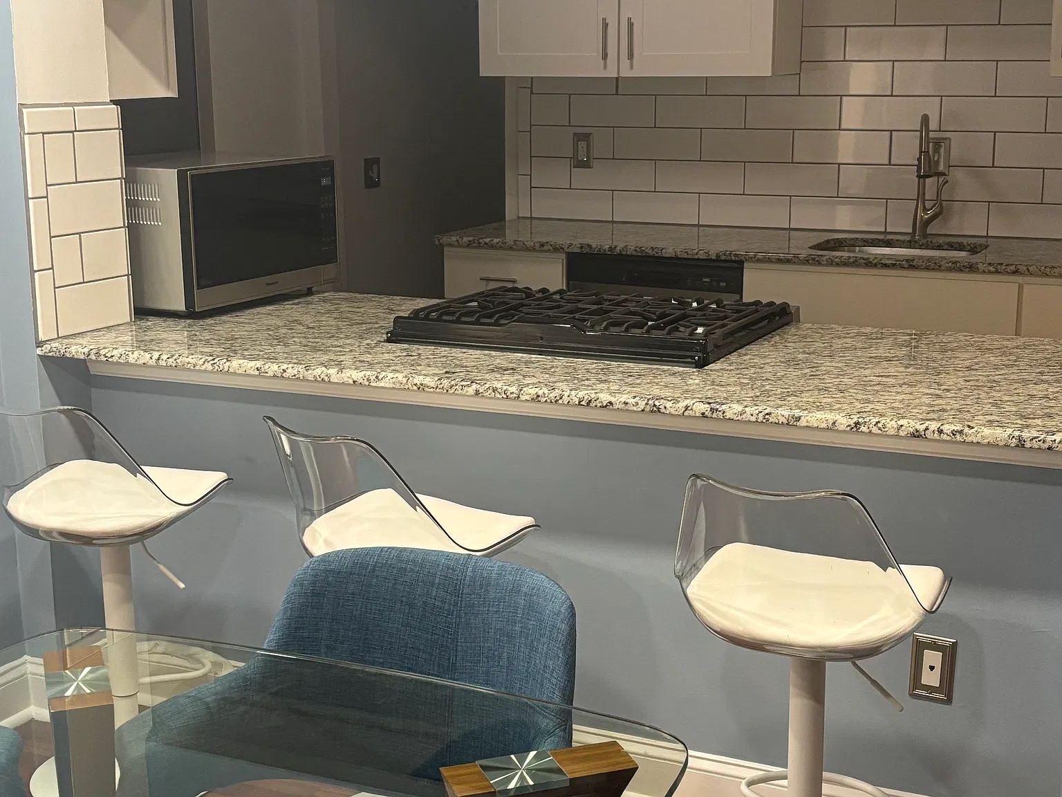 2 bed, 1200 sqft, $2,000 — Photo 1