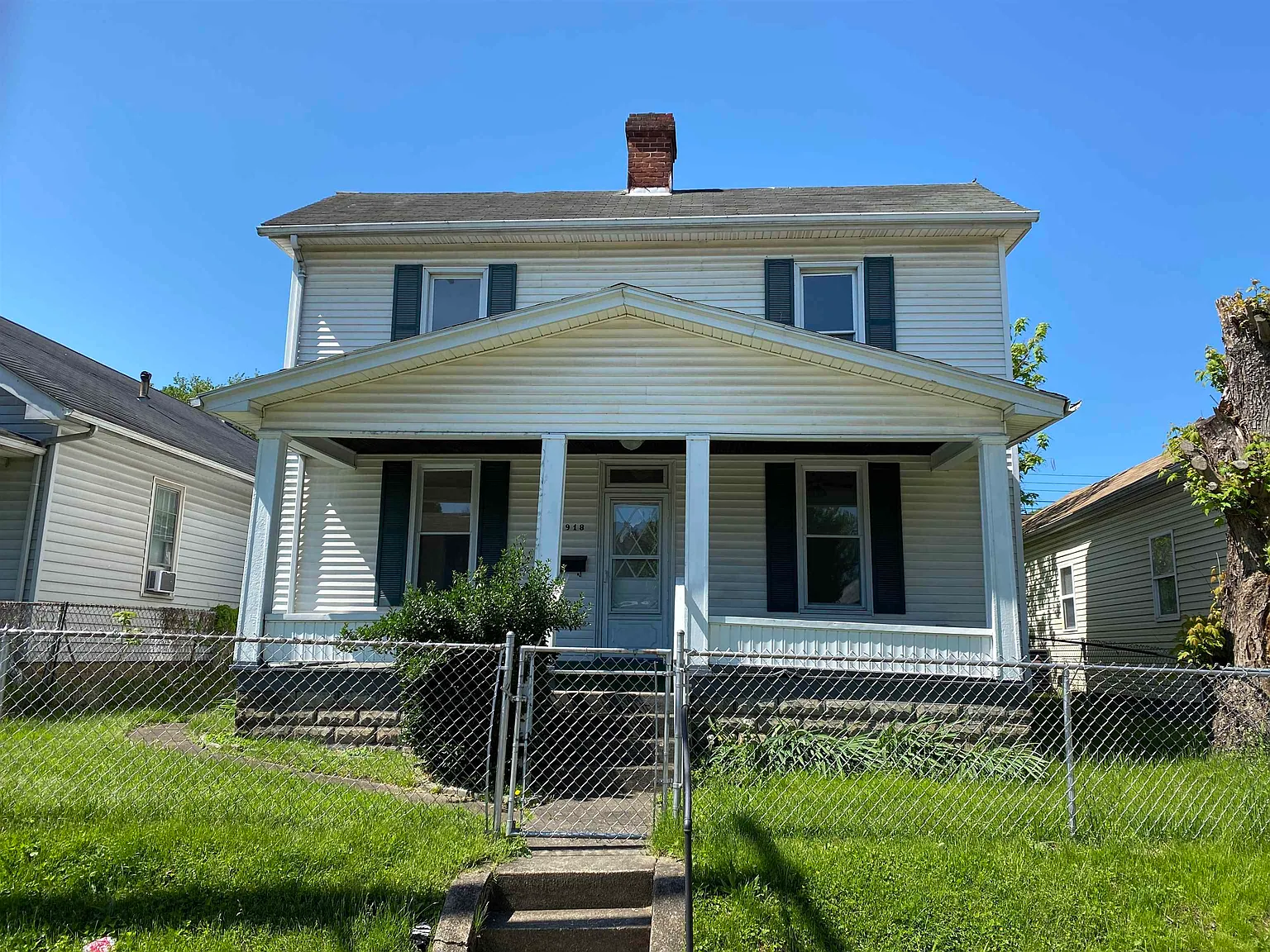 2918 Central Ave photo 1